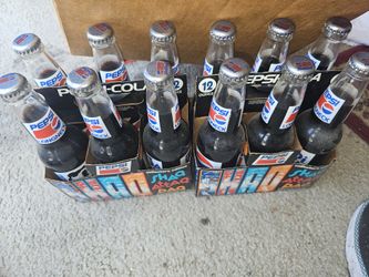 Vintage Collectible Shaq 6 Pack Bottles X 2