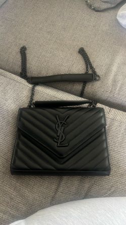 Cute black purse