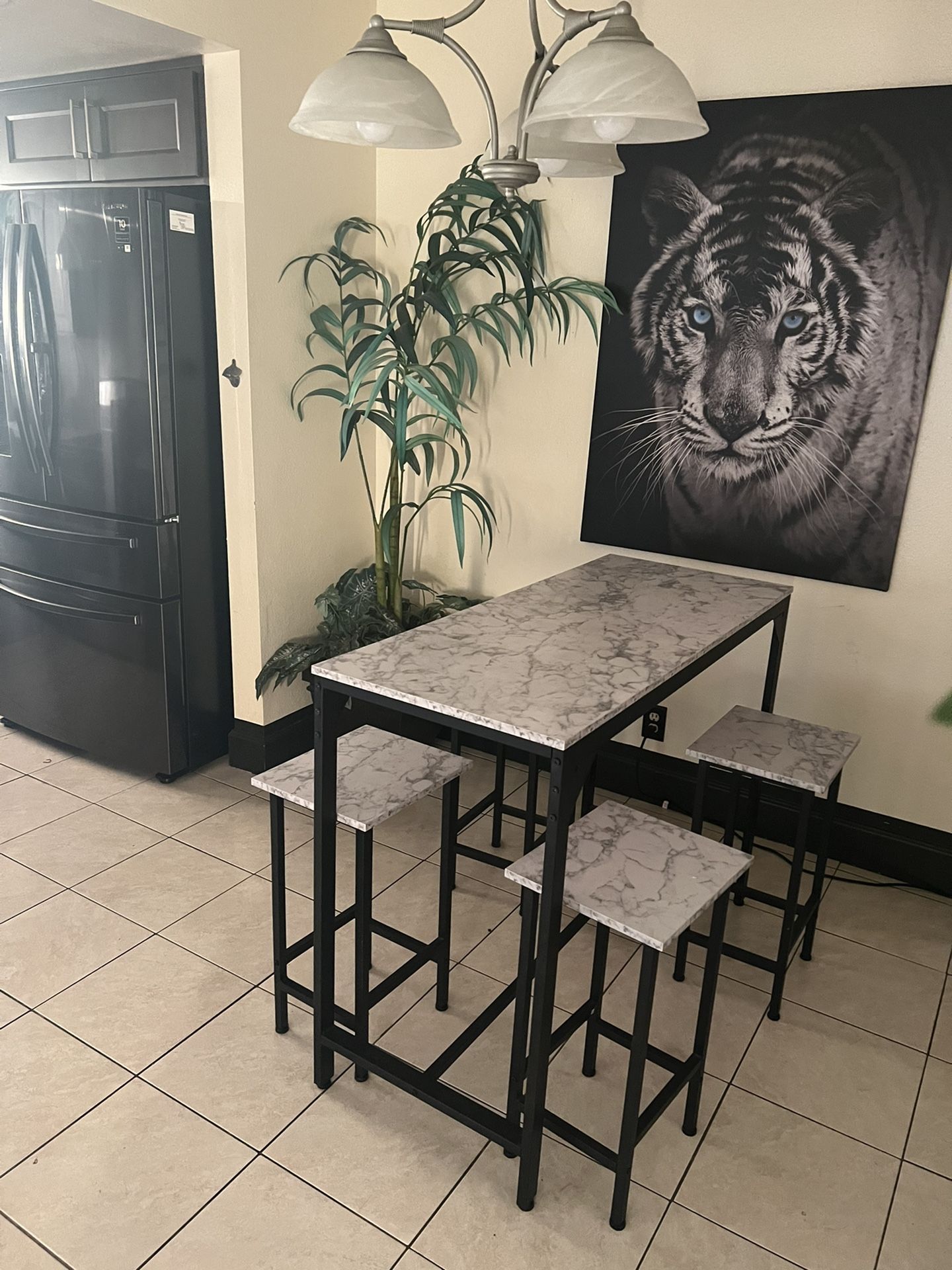 Faux White Marble Bar Height Dining Table W/chairs