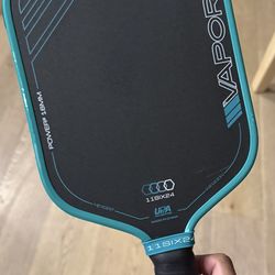 11Six24 Vapor 2 Pickleball Paddle