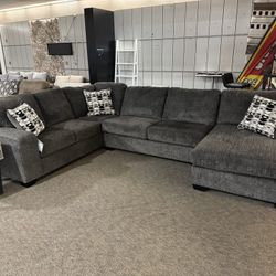 OM• $38 Initial • Brand New Ballinasloe 3 Piece Sectional With Chaise 
