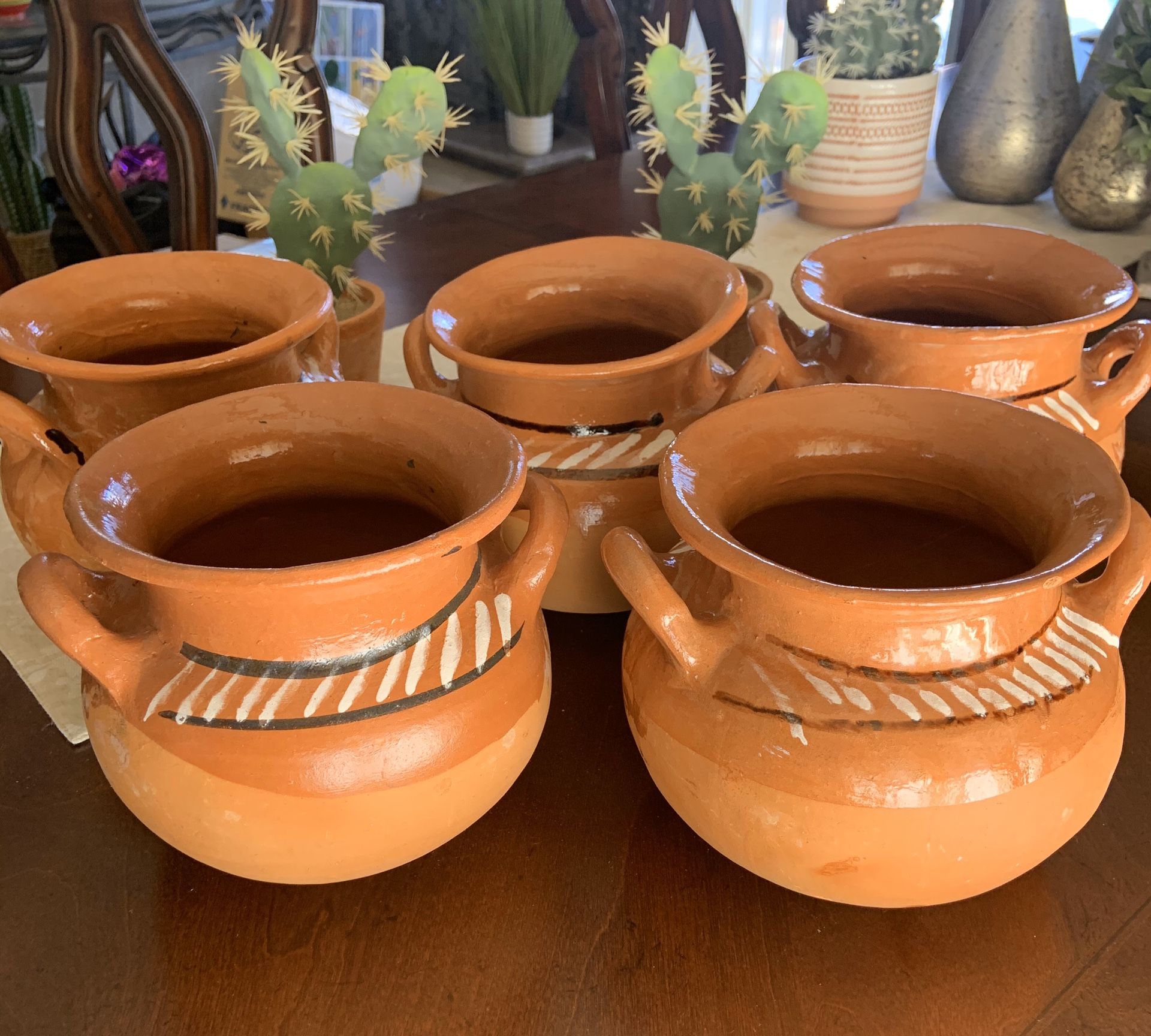 Mexican Vases-Jarritos for Fiesta Centerpieces.