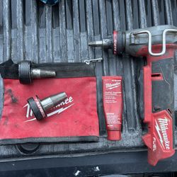 Milwaukee Pex Expander 