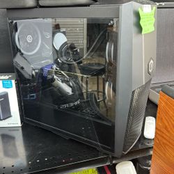 Custom Built Gaming PC - Intel Core i9 / 32gb DDR4 Ram / RTX 2080Ti GPU / 3TB HHD + 512GB SSD