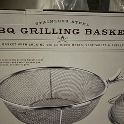 Parini Grilling Basket With Lid