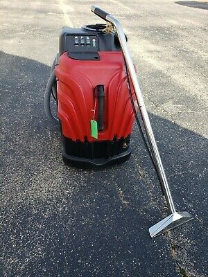 Sanitaire Carpet Cleaner Extractor. 