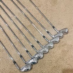 Full Set Of TAYLORMADE IRONS 3-P