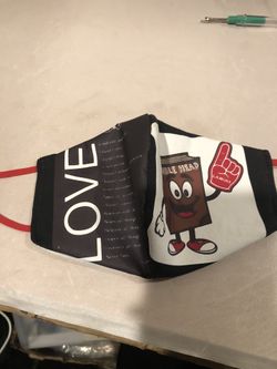 Customized Reversible Mask 