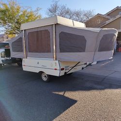 Pop Up Tráiler 