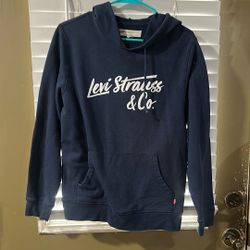 Levi’s Sweater 