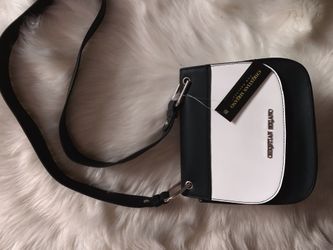 Christian Siriano Black & White Crossbody “Medium Size” $20