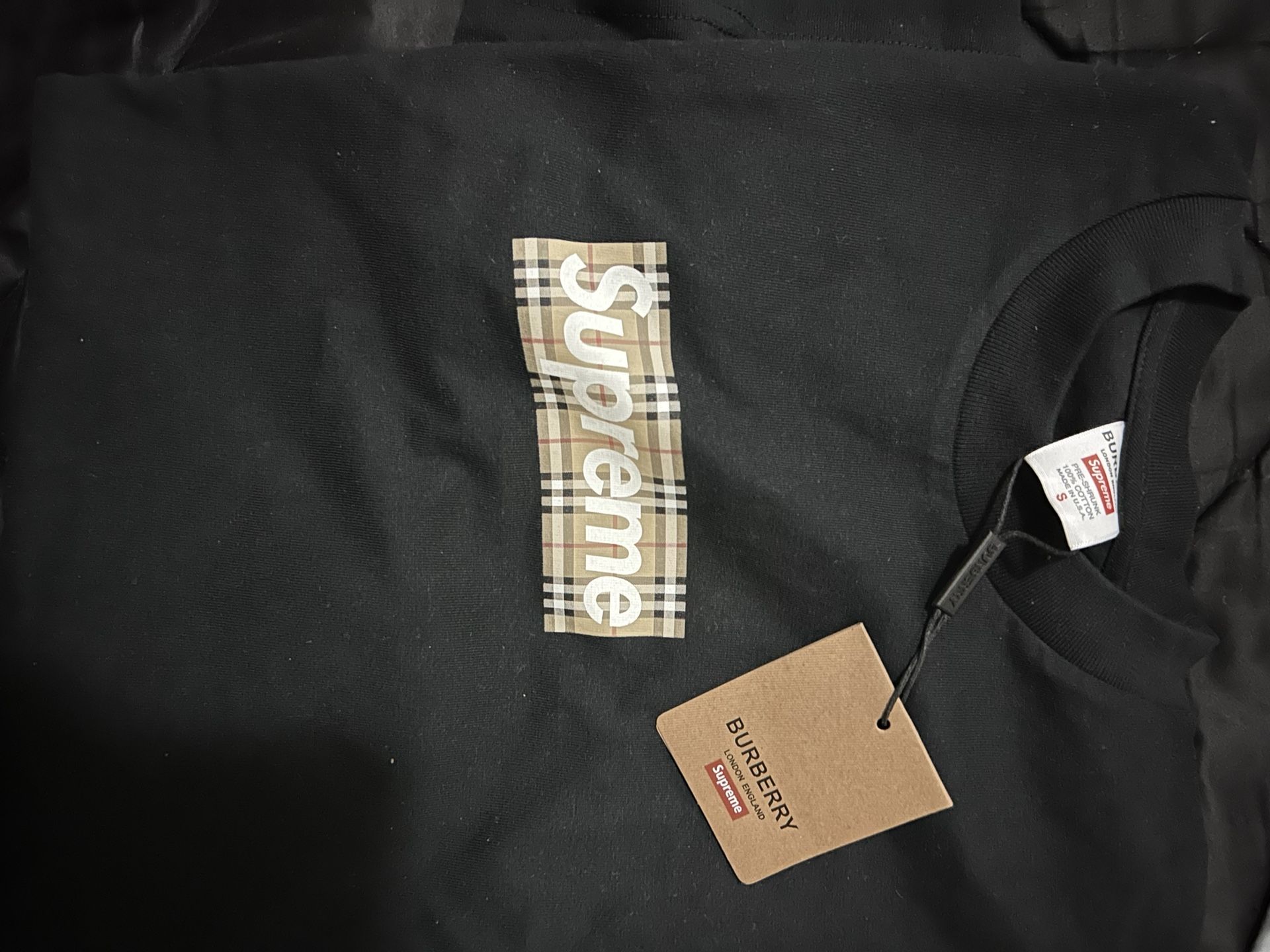 Supreme Tee