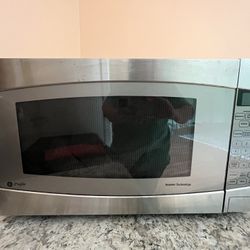 Countertop Microwave GE 1200 Watt