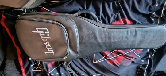 GIBSON Guitar case