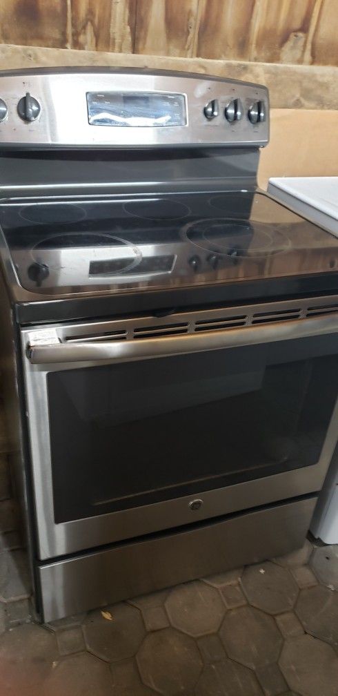 STAINLESS STEEL STOVE