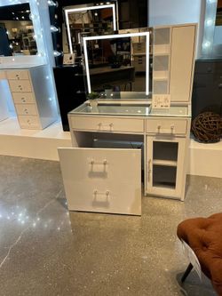Brand New high glass finish makeup vanity set in various colors