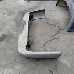 01/03/07 Ford Explorer Sport Truck Rear Bumper Assably