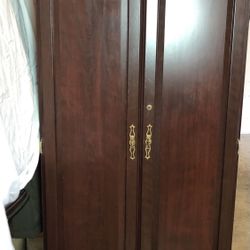 Computer Cabinet Desk
