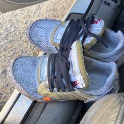 Off White Nikes  8.5