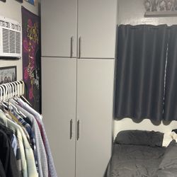 Wardrobe Closet 