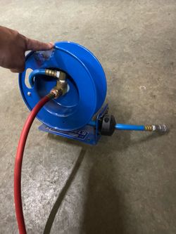 Air hose reel
