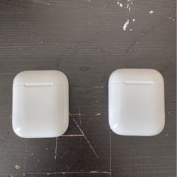 2 Airpod Cases 