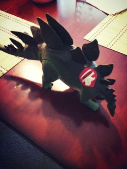 Jarrasic Park Stegasaurus