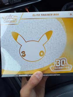 Pokémon TCG 30th Celebration Elite Trainer Box