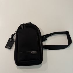 TUMI Gregory Day Bag - Harrison Collection - Like New!