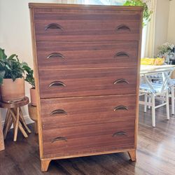Mid-Century Modern (MCM) 5-Drawer Dresser – Solid Wood 
