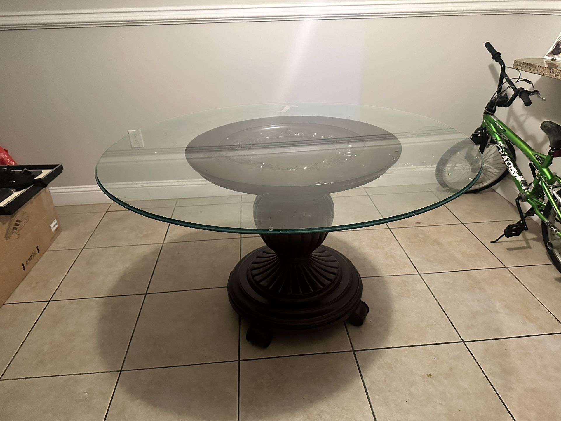 Free Dining Table! Need To Pickup 