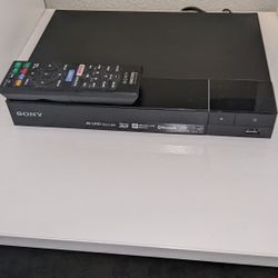 Sony - BDP-S6700 Streaming 4K Upscaling Wi-Fi Built-In Blu-ray Player - Black