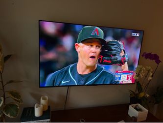 55” Google TV and wall mount