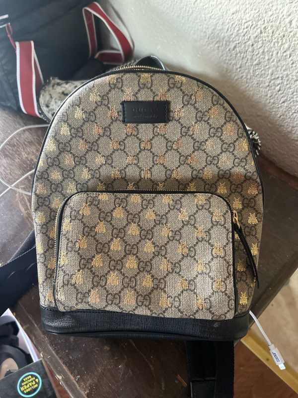Authentic Gucci Bag For Sale... Need Gone Asap... I'm Moving 