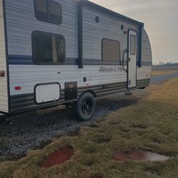 2022 Gulf Stream Ameri-Lite 197BH