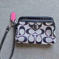 Authentic Coach Wallet Wristlet 