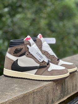 Travis Scott x Air Jordan 1 Retro High OG 'Mocha'