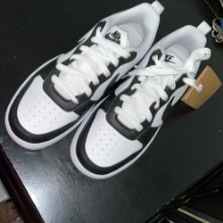Nike Low Tops
