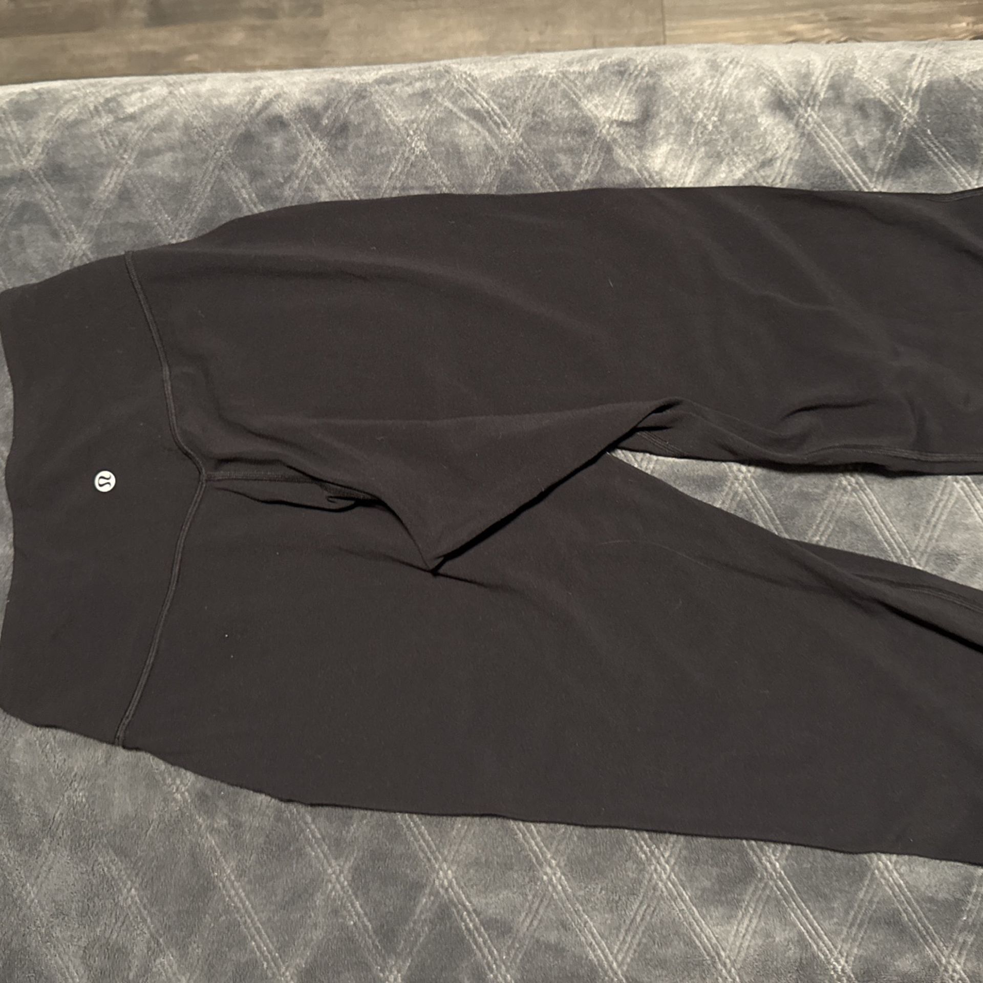 Lululemon Align Jogger (size 4)