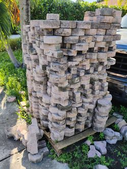 Garden rocks