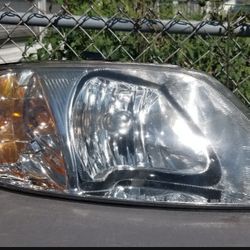 Dodge Grand Caravan Headlights