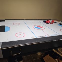 Air Hockey Table