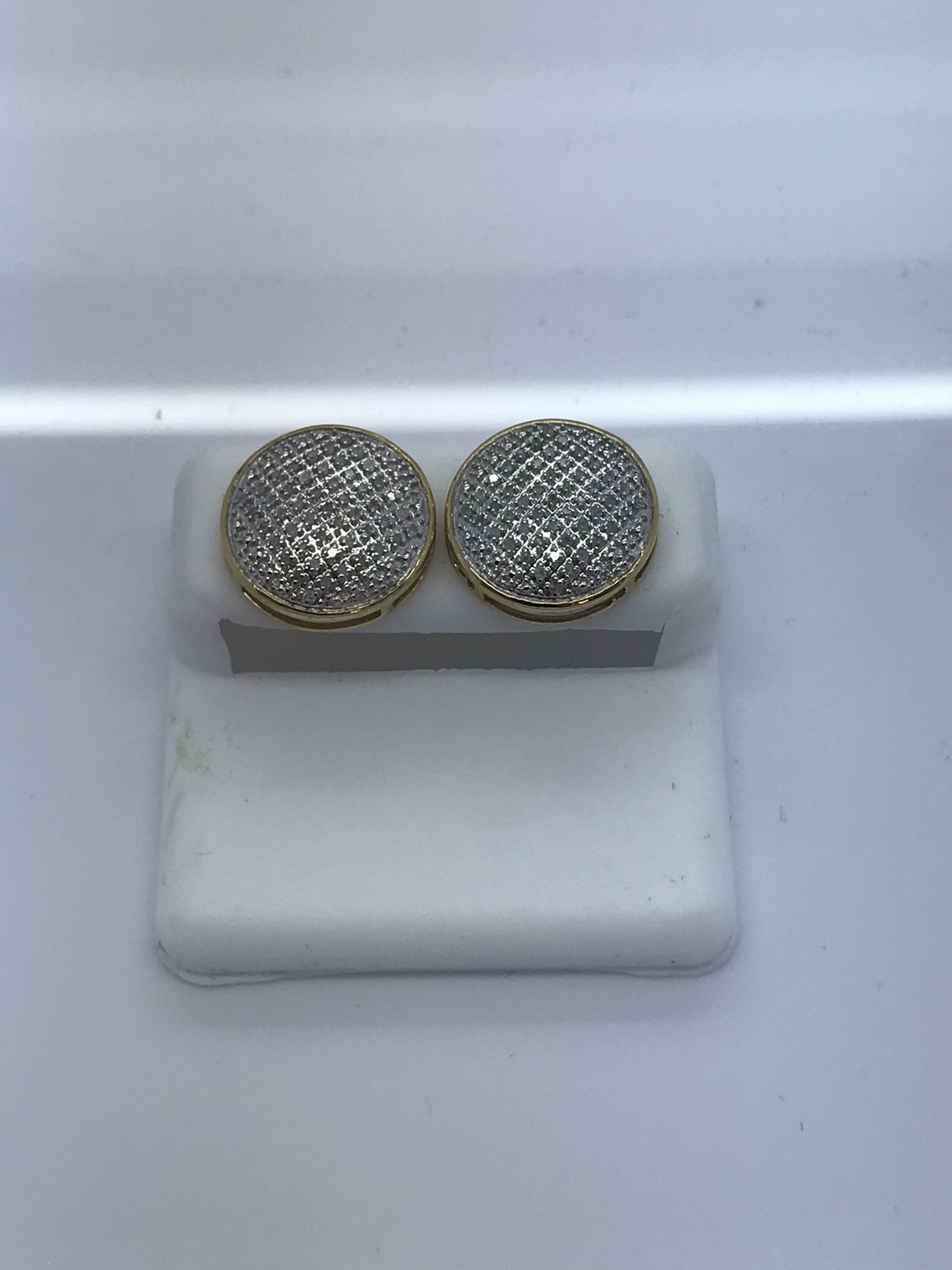10k yellow gold earrings .30 carat diamonds
