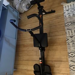 Row Machine  Needs To Go 75$ OBO 