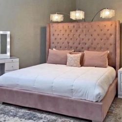 NEW IN BOX 6FT Tall King & Queen Size Pink Tufted Velvet Fabric Bed Frame