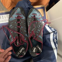 La Sportiva wall climbing shoes size 41 EU