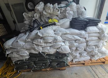 100+ Filled Sandbags – Double Bagged – Bulk Sale