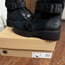 Ugg bootes. black color size 6