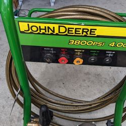 John Deere Pressure Washer 