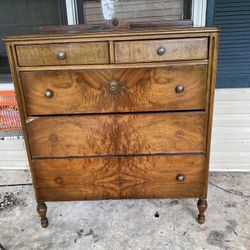 Antique Burled Chestnut Chest Of Drawers